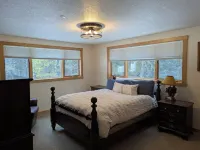 Quiet and Charming Big Sky home