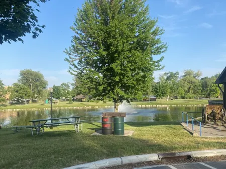 Elegant Condo in Historic Sheboygan Falls, Licensed and inspected by Sheb County Отели в г. Шебойган