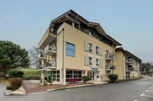 Comfort Aparthotel Divonne l'Orée du Parc