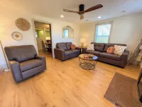 Joy's Place - 3BR/2BA Cottage in the Heart of Oxford!