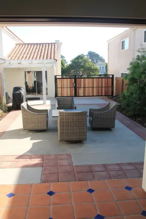 One bedroom, new construction in Pacific Beach Отели рядом с достопримечательностью «Мишен Бич»