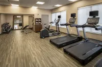 Hampton Inn Long Island/Commack Hotels in Hauppauge