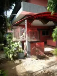 Whispering Palms Resort  호텔