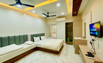 Maa Narmada Hotel & Family Restaurant