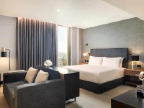 Hilton Woking Hotels in Woking