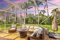 Spacious 5-bedroom house in awesome Jupiter with WiFi, AC