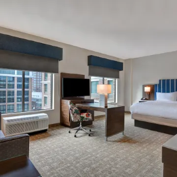 Hampton Inn & Suites Nashville Downtown Capitol View