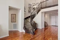 Gorgeous Executive home - 4-BR 3.5 Ba, WiFi in Encinitas Ranch, close to beach