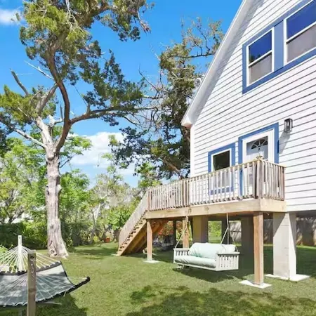 Anastasia Island Treehouse