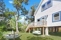 Anastasia Island Treehouse