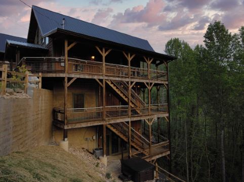 Birch Lodge by AvantStay