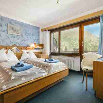 Hotel Etoile & Alpenperle Residences Rooms