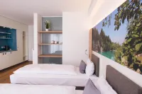 Boardinghouse am Teuto Hotels near Terra Vita Hermannsweg Aussichtsplatform Steinbruch im Kleefeld