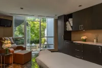 Loden Vancouver - Spa
