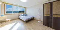 Namhae Oceanview Pension - Kitchenette
