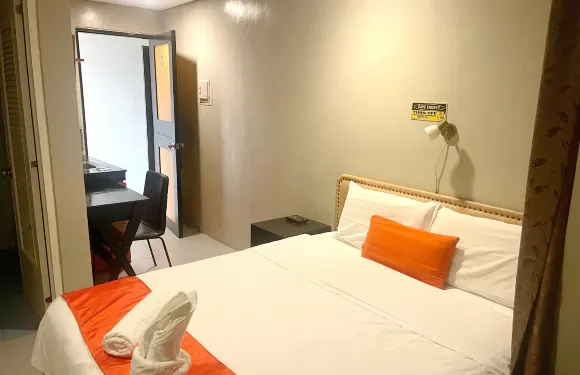 馨芳德套房酒店