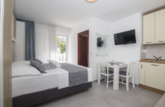 Apartments and Rooms Kapulica