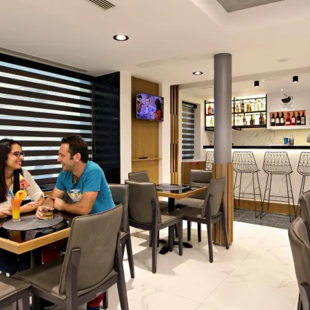 Hotel Ideon