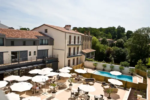 Best Western Plus Villa Saint Antoine Hotel  Spa Hotels in Monnières