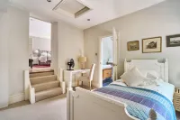 Luxury Big House Berkeley House Near Bath Hotels in 