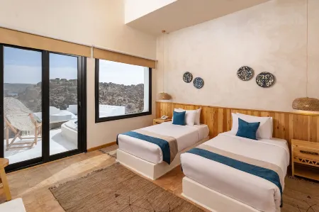 Benben by Dhara Hotels - Adults Only Отели рядом с достопримечательностью «Agha Khan Mausoleum»