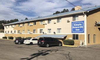 Simple Rewards Inn