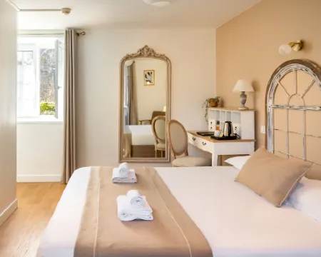 Demeures & Châteaux - Hôtel de La Porte Saint-Malo Hotels in Dinan
