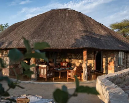 沙林波狩獵之家 - 馬沙圖狩獵保護區 博博農酒店