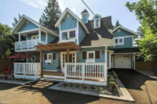 Kelowna Bed & Breakfast - Chatham House