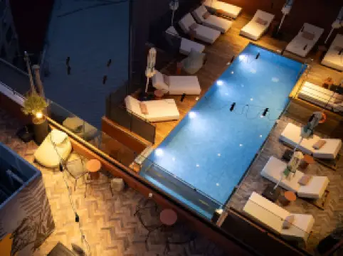 Anise Aluma Athens, Tapestry Collection by Hilton