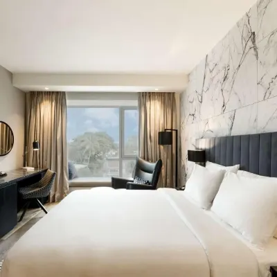 De Castle Resort Hotels near Penny Hill Pool Garden