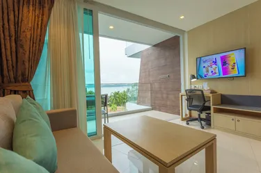 รูปภาพของวิวทะเล ชายหาด ห้องอาหาร ริมชายหาด ซี113