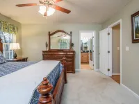 Asheville Cottage Retreat by AvantStay Hotels in Fairview