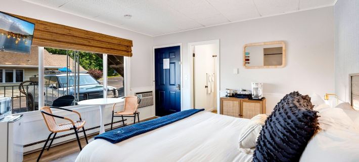 Fresh Coast Motel Hotels in Door County