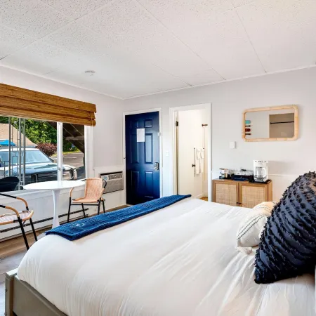Fresh Coast Motel