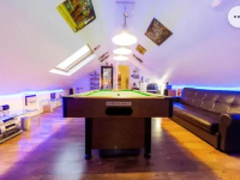Super Large Apartment in London for Larger Groups Hotels near Tooting