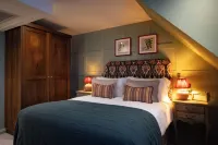 The Ragged Robin Hotels in Godalming
