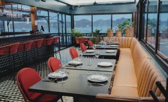 Quinto Hotel Boutique