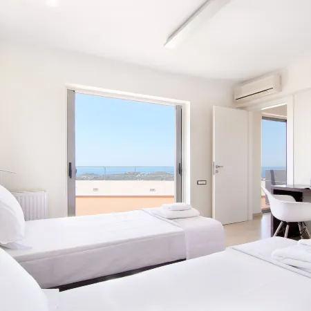 Villa TakeOff Saronida
