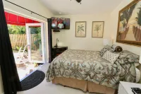 Fantasy Island Inn, Caters to Men - Homestays