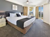 Phoenician Resort Hotels in Broadbeach