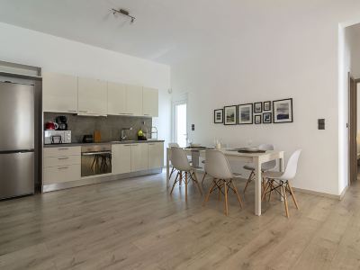 Urban Serenity Gem in Kallithea Neighbourhood!