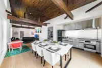Villa Rochalie by Hhg