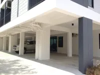 Promsook Apartment Hotels in Chon Buri