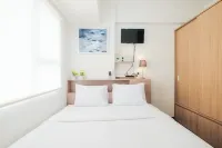 Spacious and Comfortable 2Br Cinere Resort Apartment Các khách sạn ở 