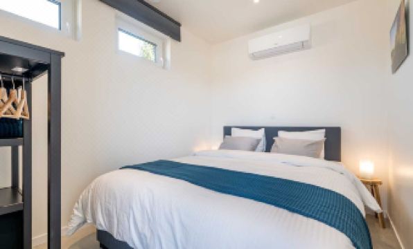 Studio Brussels Airport - South - Housity