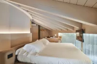 Residenza III Luxury Apartment Hotels near Lemon Bar