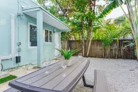 Alani Bay Villas Отели рядом с достопримечательностью «Princess Cruises»