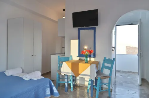 Helios Studios & Apartments - Mountain view
