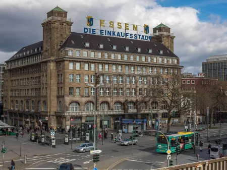 Limehome Essen Kettwiger Straße Отели рядом с достопримечательностью «Эссенский собор»